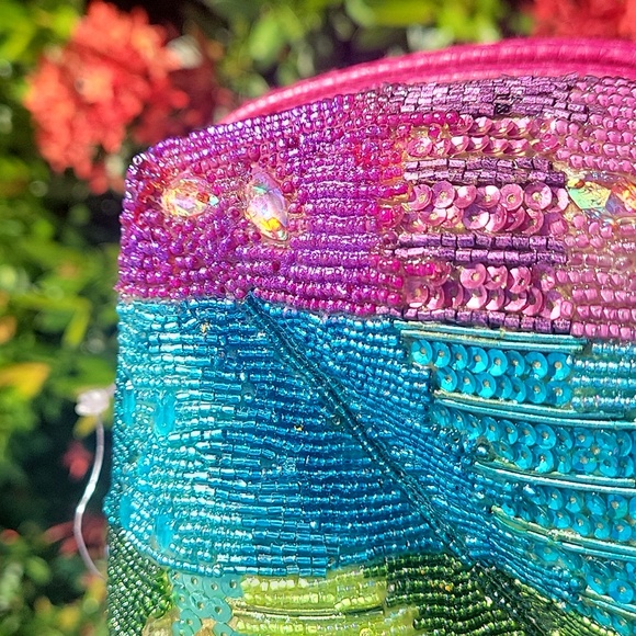 Mary frances rainbow kiss bag handbag nwt - Picture 15 of 16